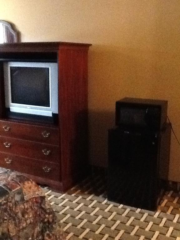 Caronoda Motel Central City Room photo